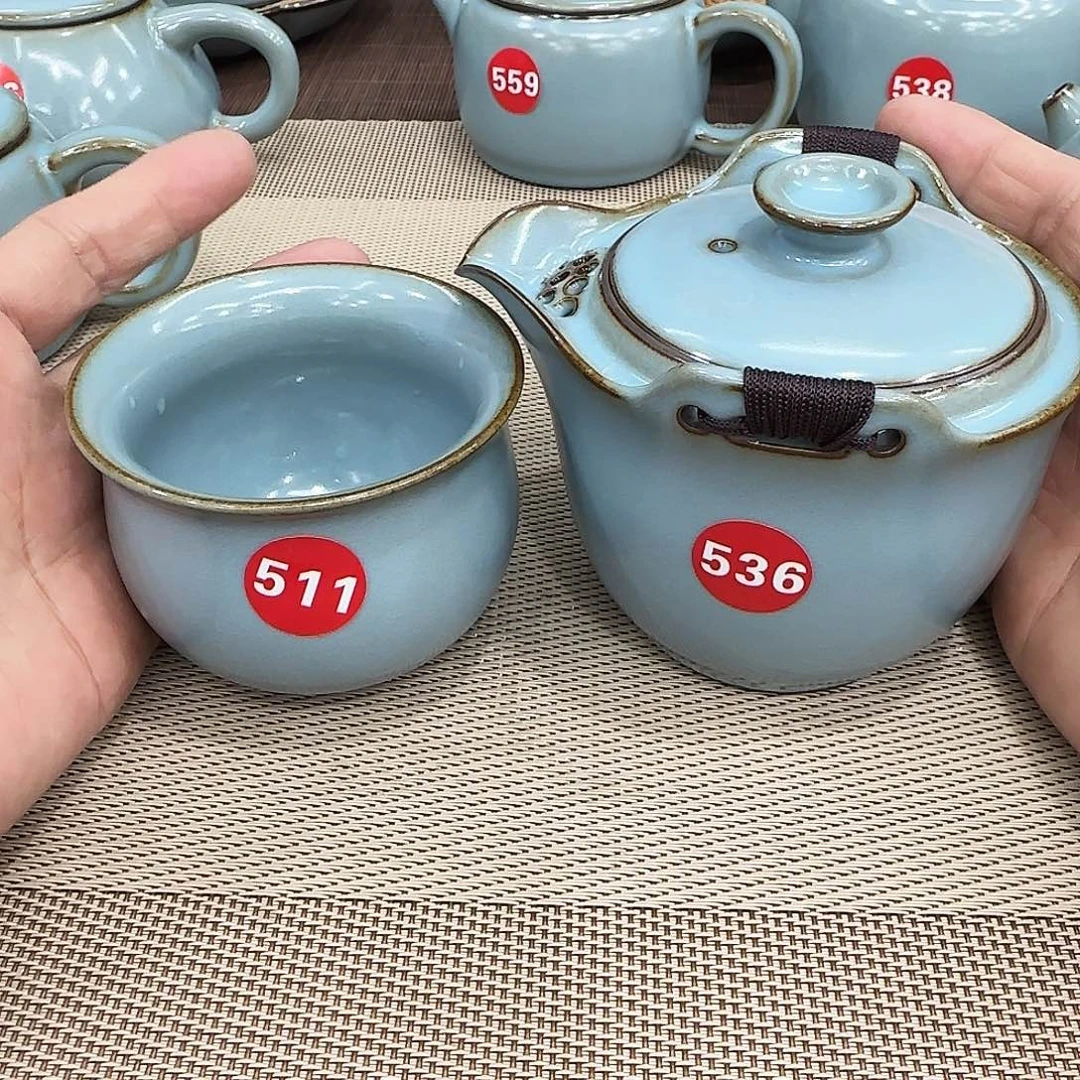 瓷片小微瑕发货。。。。。。。