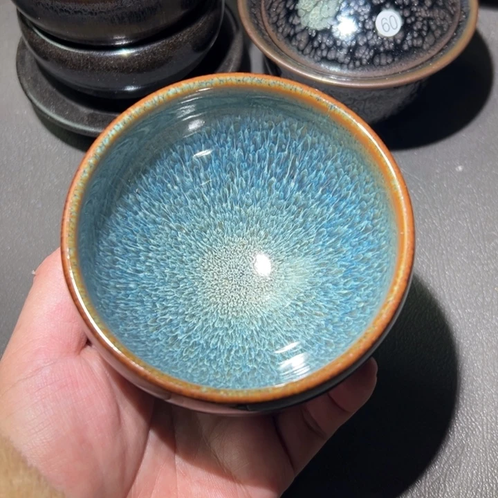 茶盏好吧那我们也睡一晚上