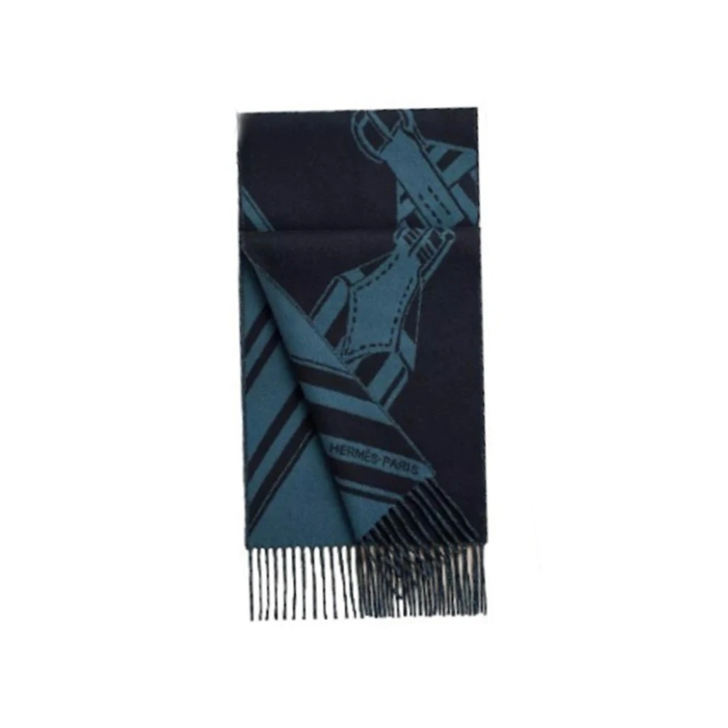 全新未使用 Hermes/爱马仕 7姐专场蓝黑色羊绒围巾170*25cm