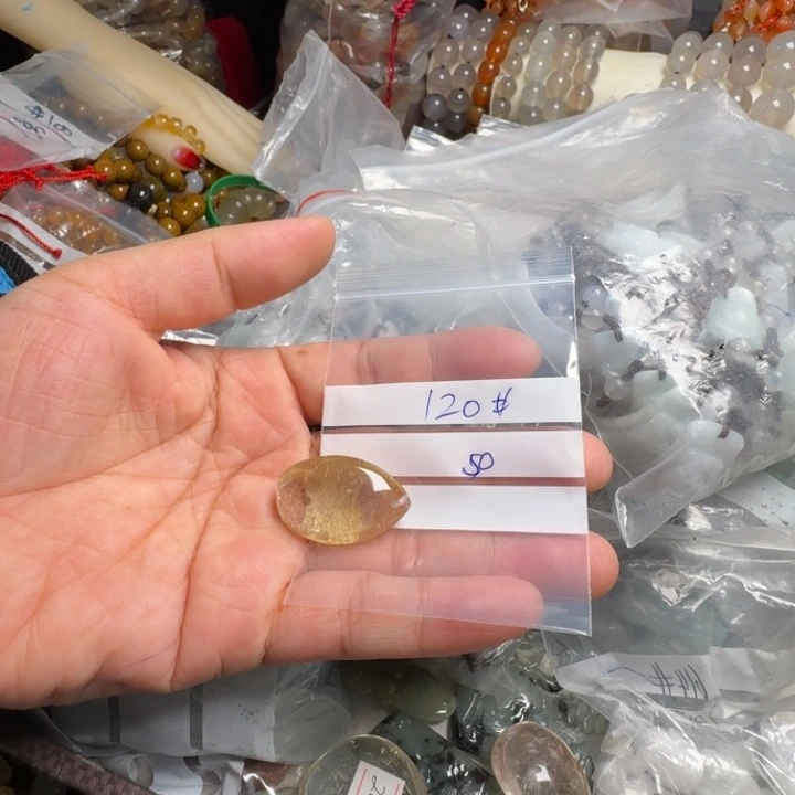 玛瑙/玉髓颈饰未镶嵌?****120