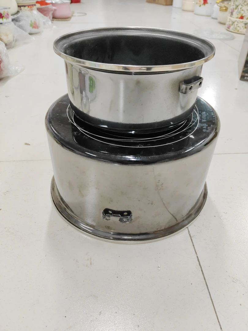 30口径加22口径搪瓷黑不沾锅无盖无把瑕疵处理颜色随机发