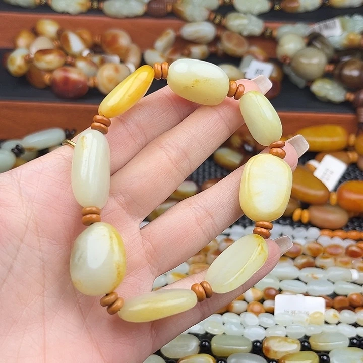 和田玉手链未镶嵌