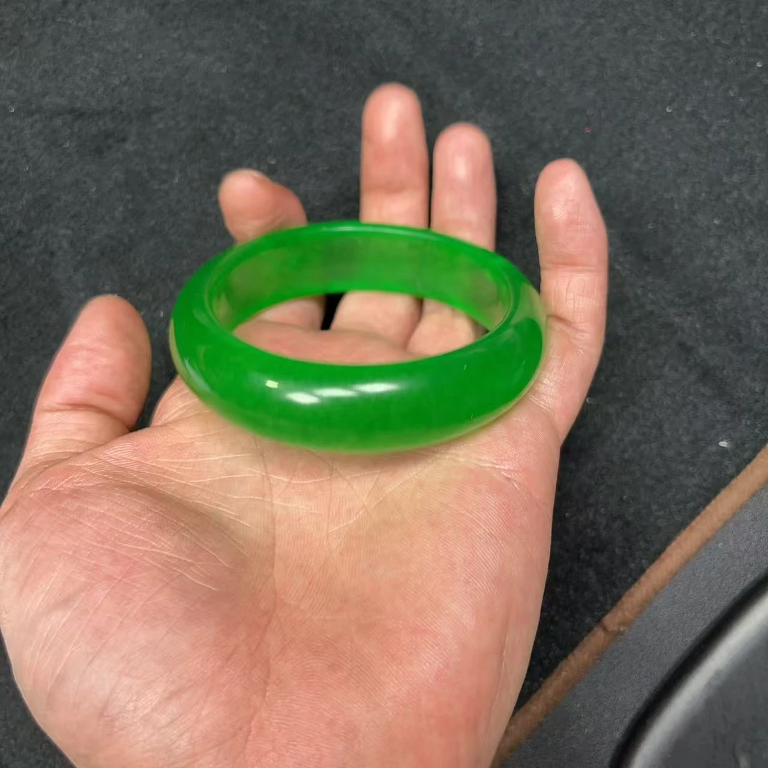 天然非洲翠冰阳绿手镯—多样性发