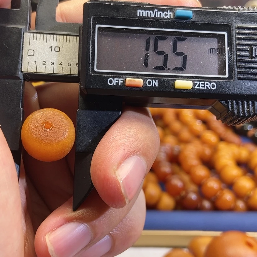 【闪购商品】琥珀未镶嵌珠宝奇石