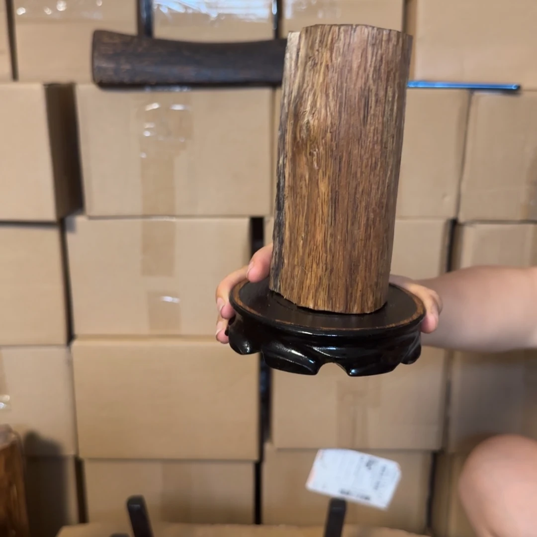 沉香碎屑沉香沉香多样性发一件66