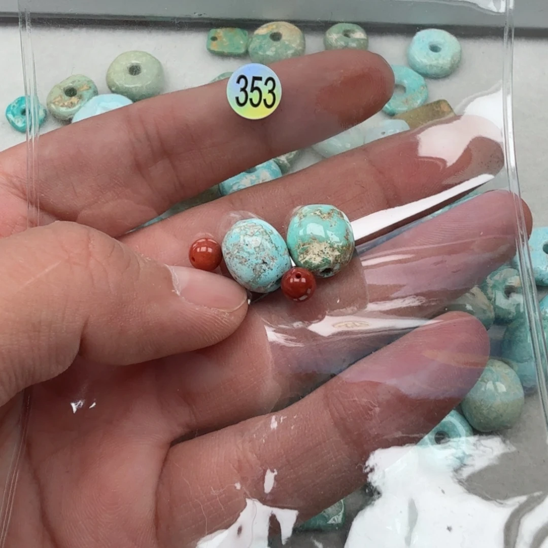 南红玛瑙未镶嵌珠宝奇石