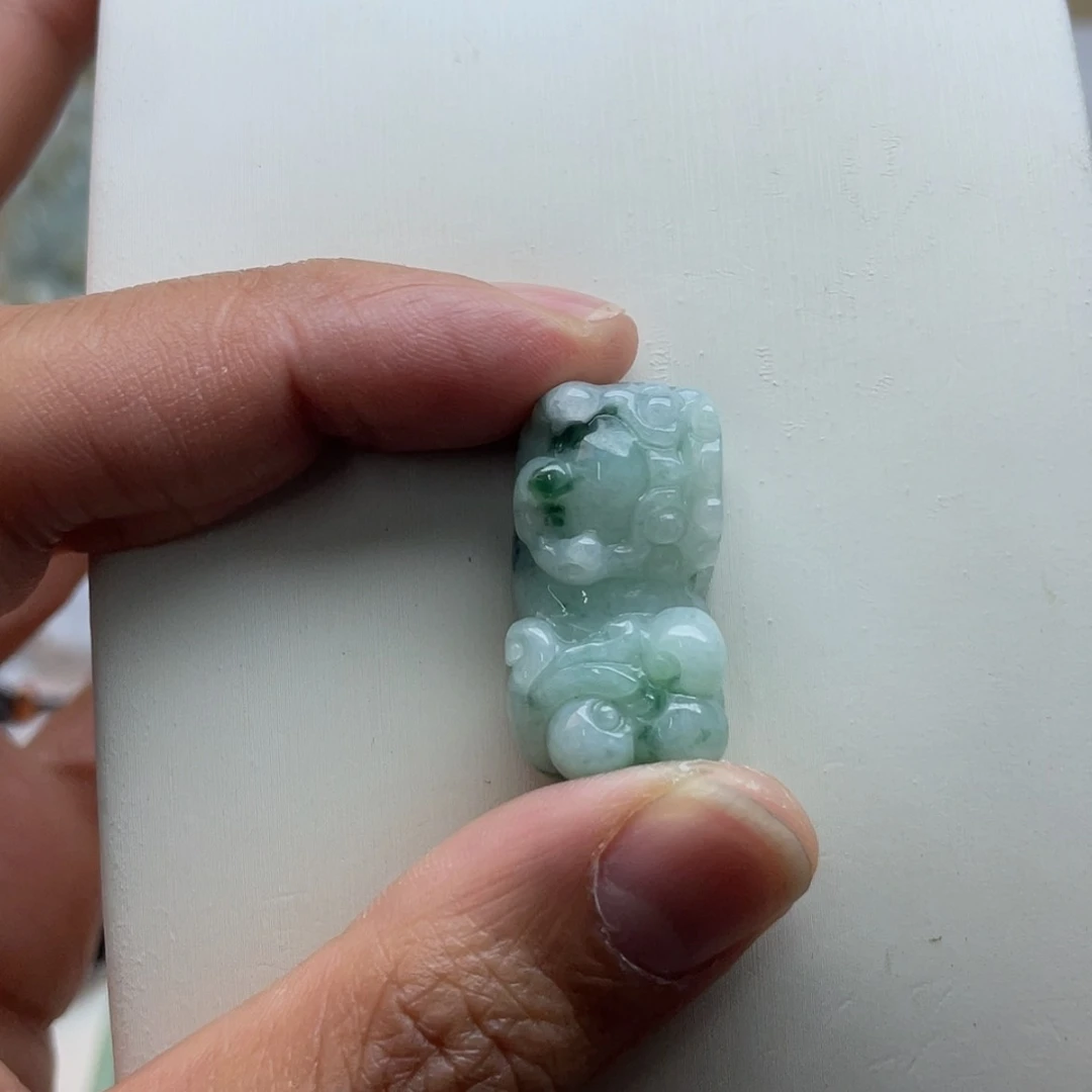 【闪购商品】翡翠颈饰未镶嵌翡翠