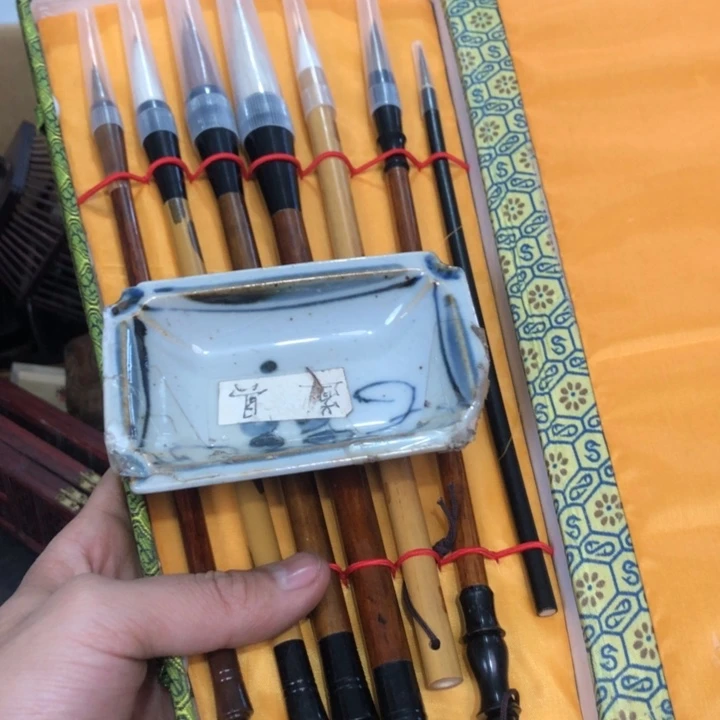 陶瓷孤品单件车里拍