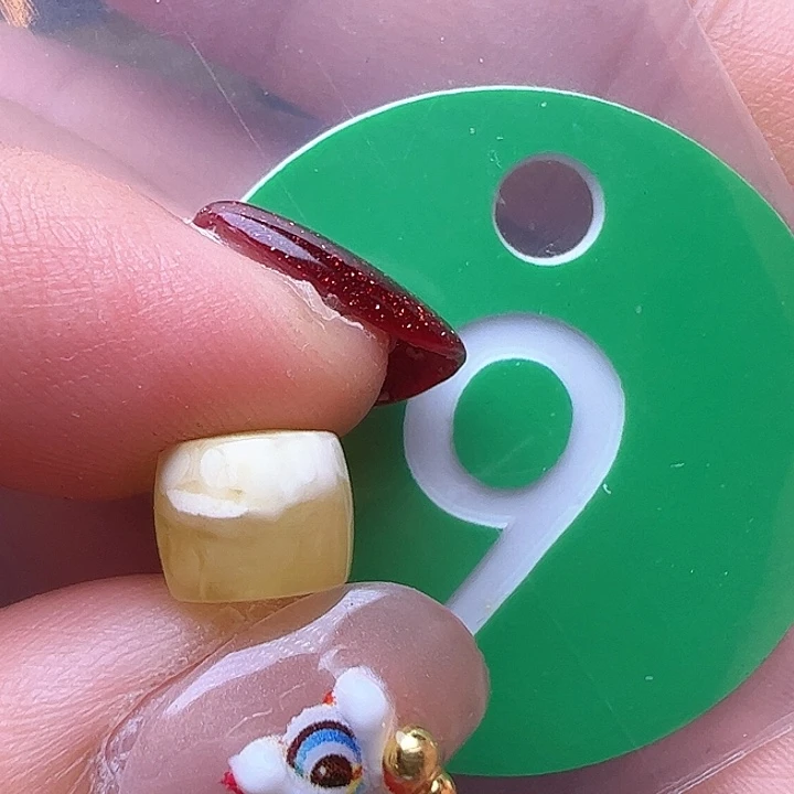 蜜蜡裸石未镶嵌8m m