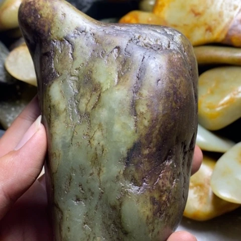 未镶嵌和田玉（糖玉）挂件