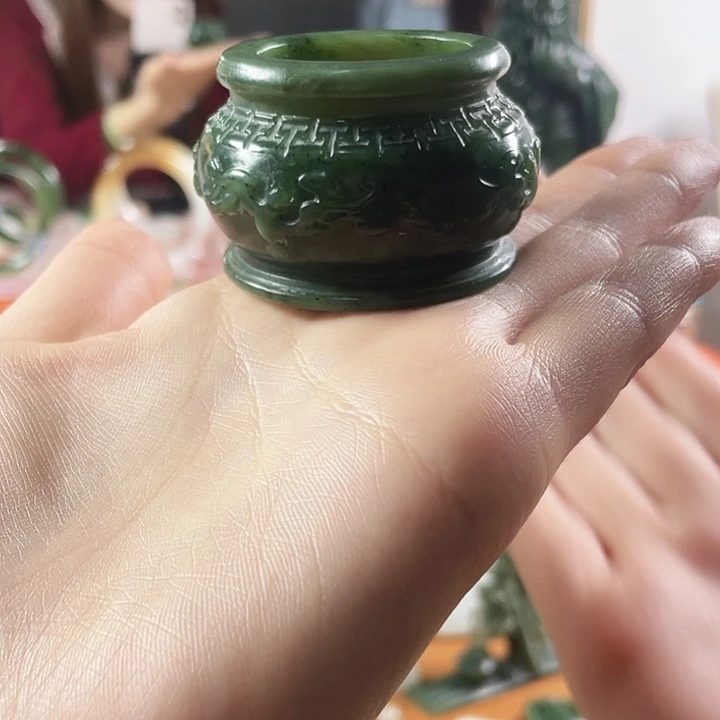 和田玉（碧玉）未镶嵌摆件