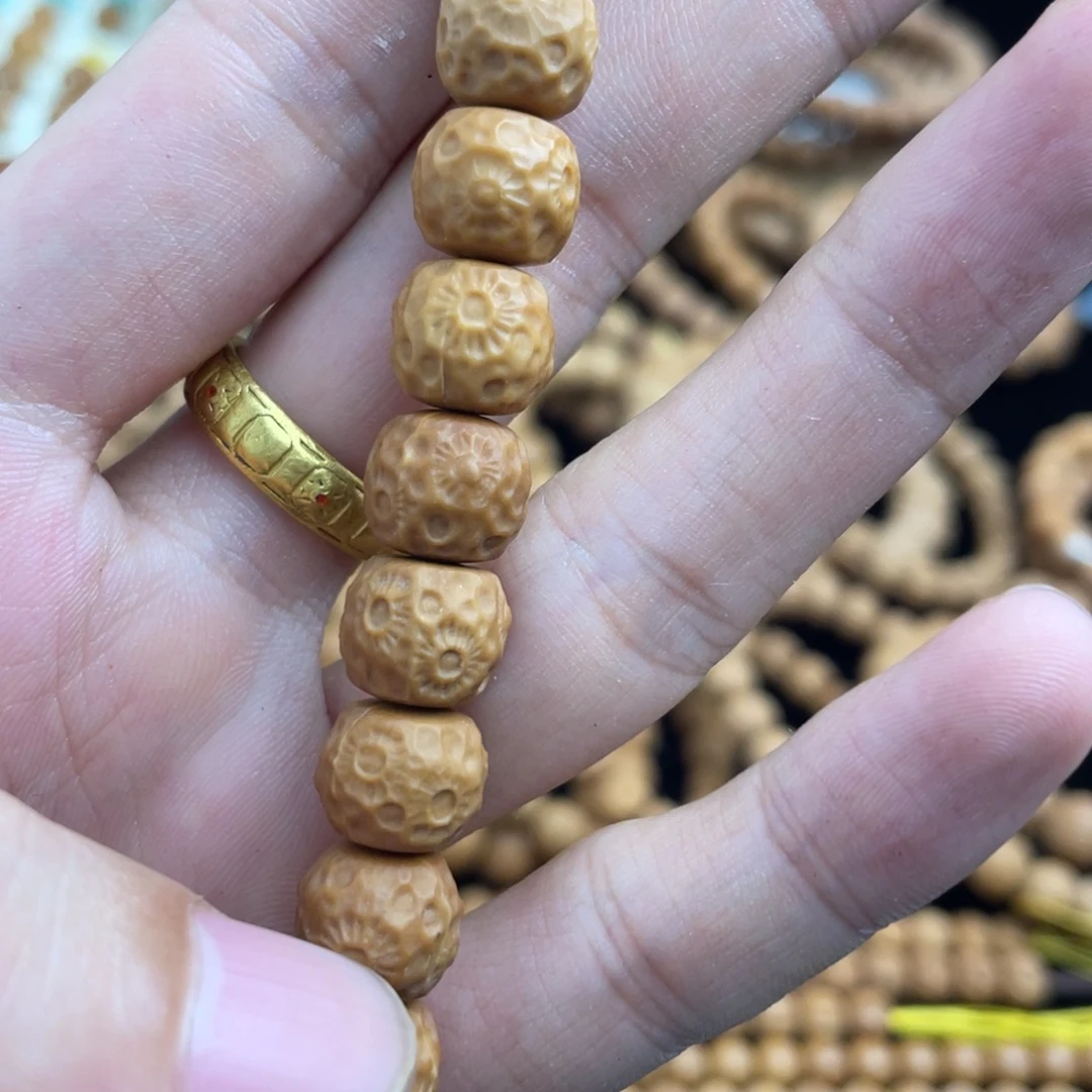 手串猴头核桃绽放