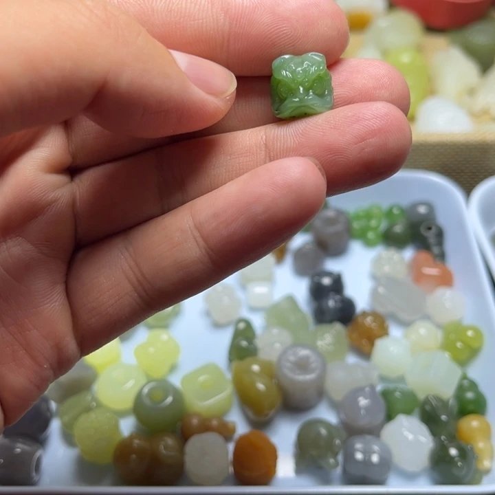 手链未镶嵌和田玉