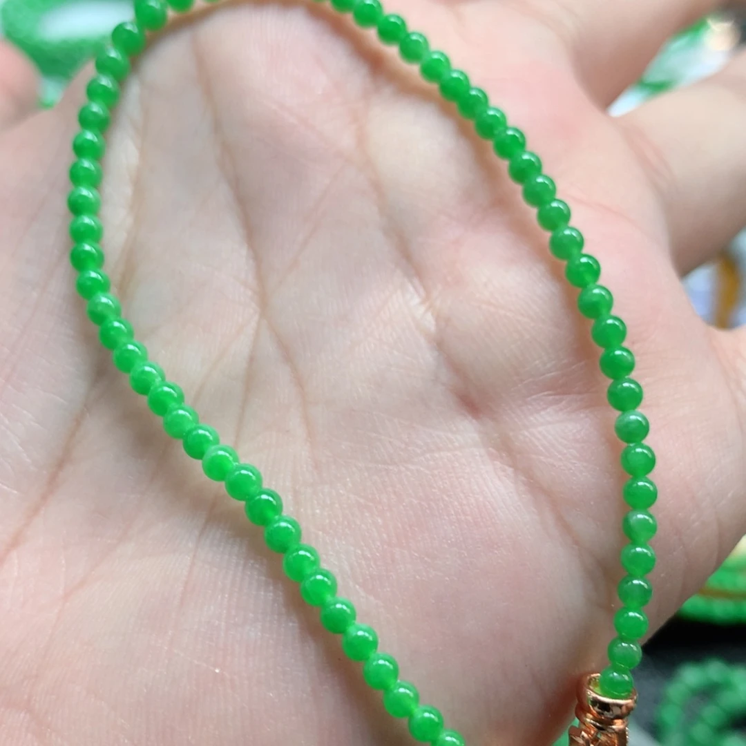 翡翠未镶嵌手链翡翠