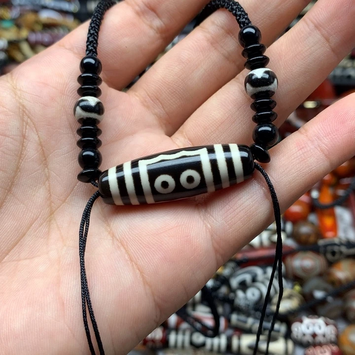 玛瑙/玉髓未镶嵌吊坠(赠链)