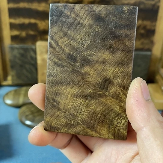 【闪购商品】筑*ま金丝楠阴沉木无事牌