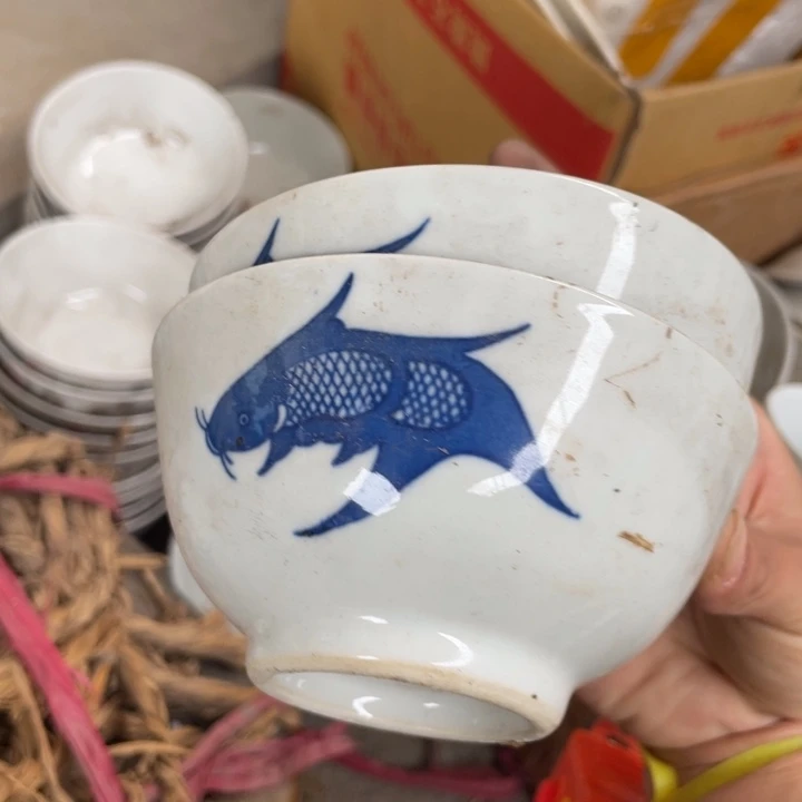 陶瓷碗盘子砂锅都有