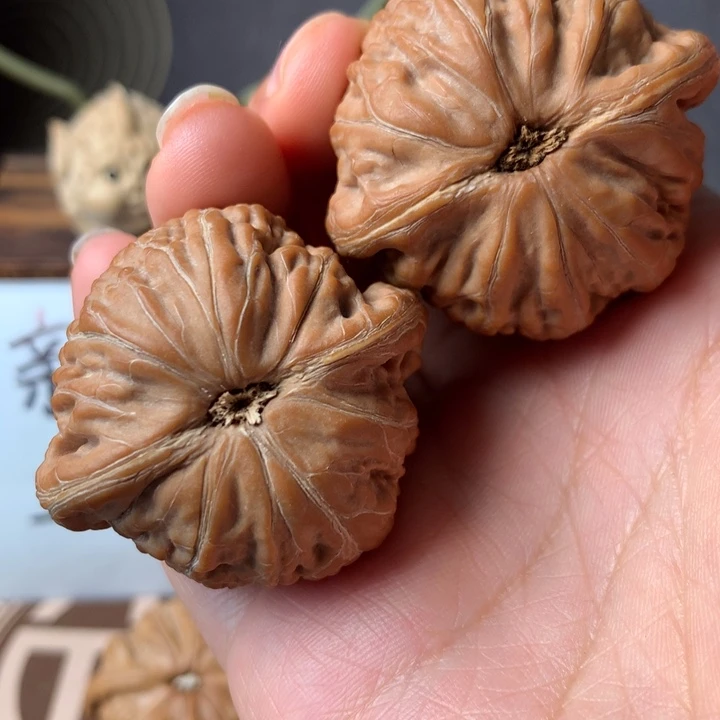 徐***徐木质类铁锤13只的数量已经有