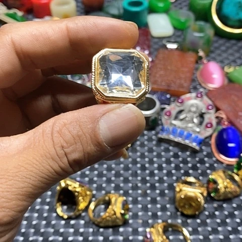 瓷片瓷器紫砂壶摆件