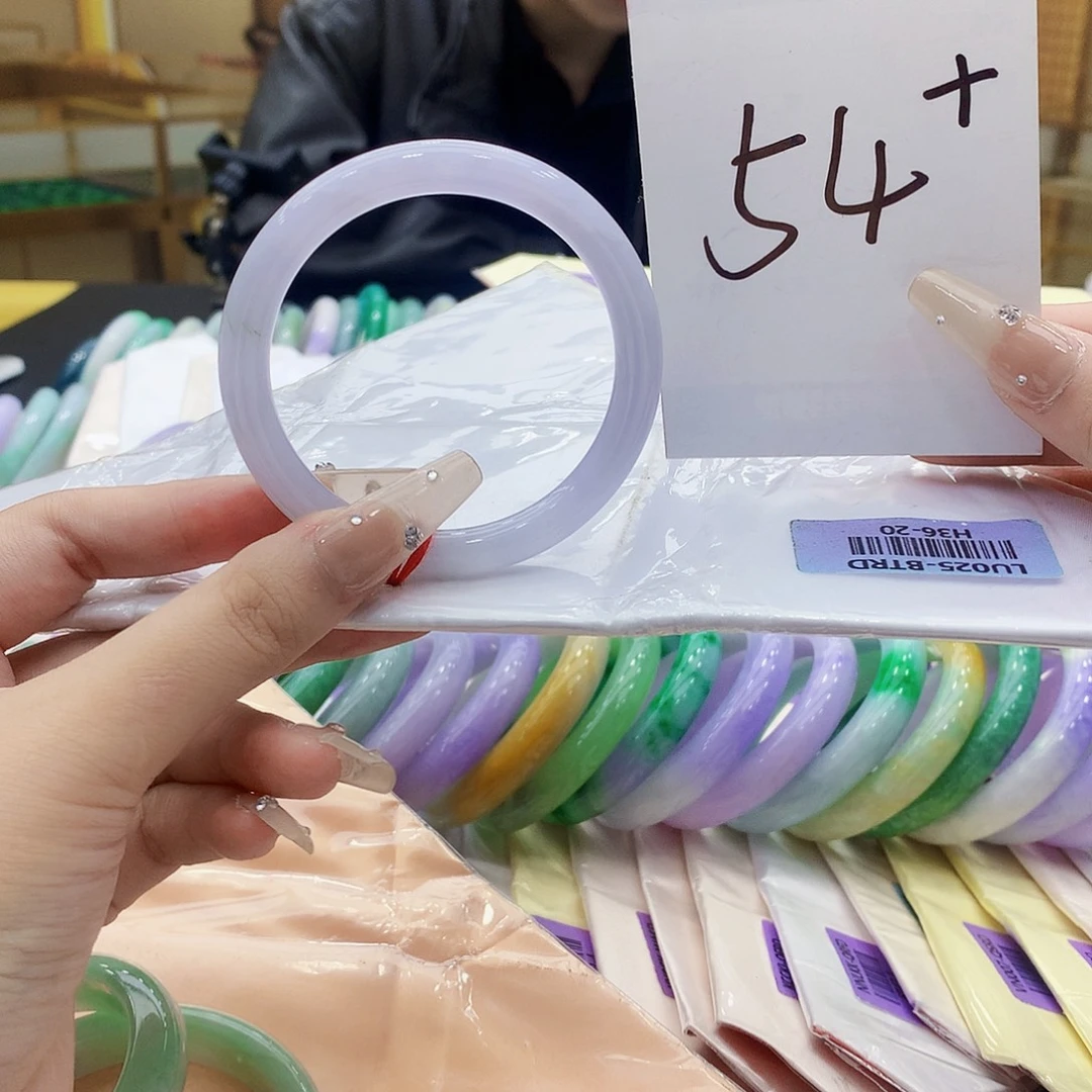 翡翠未镶嵌手镯nn