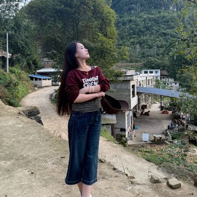 字母常规常规款假两件款女套头卫衣休闲小众打底秋季百搭