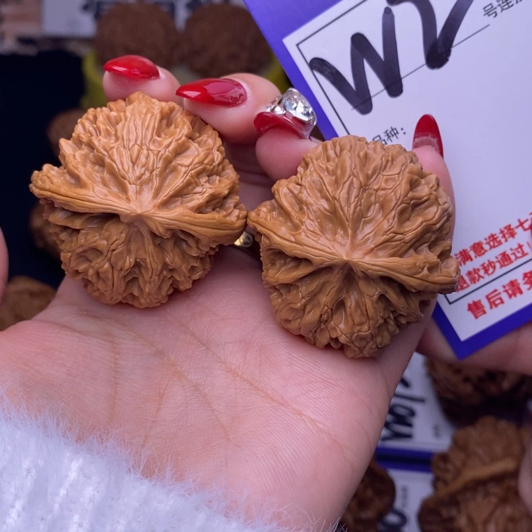 文玩核桃吊坠W2链接 苹果园39尺