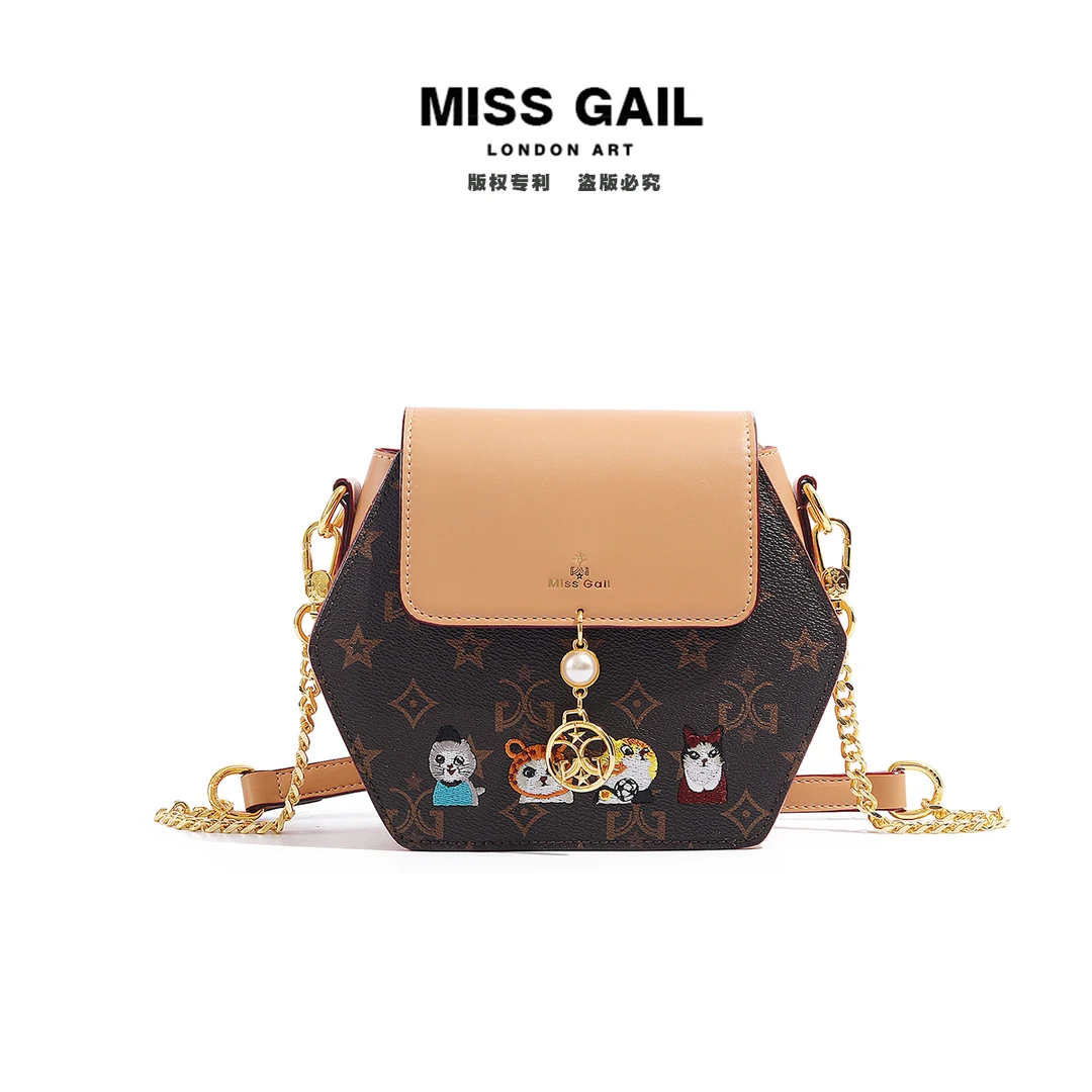 字母单肩款小方包磁扣小猫斜挎包女士小包包圆筒时尚8015棕