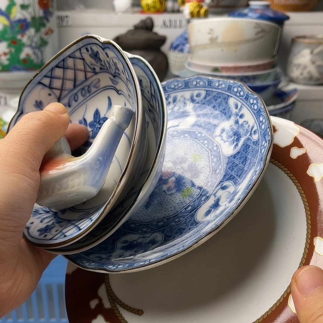 瓷片珈*皙哈哈哈我来拉了笑哈咯我也不