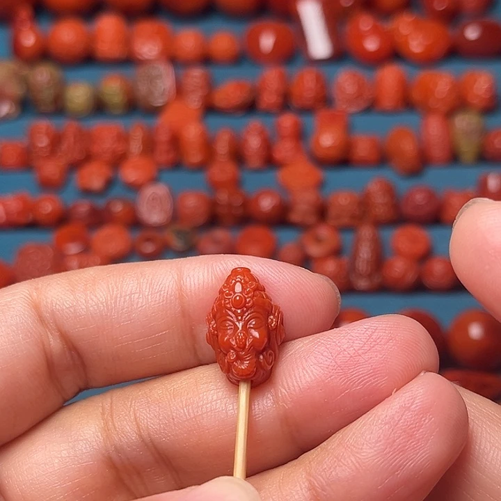 未镶嵌配饰南红玛瑙象神三通11mm