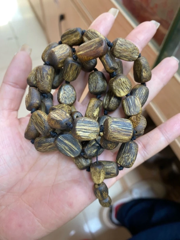 棋楠树心油乌身圆叶随形多圈