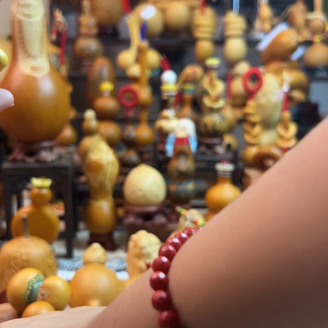 乐****大叶紫檀（黑酸枝木类）