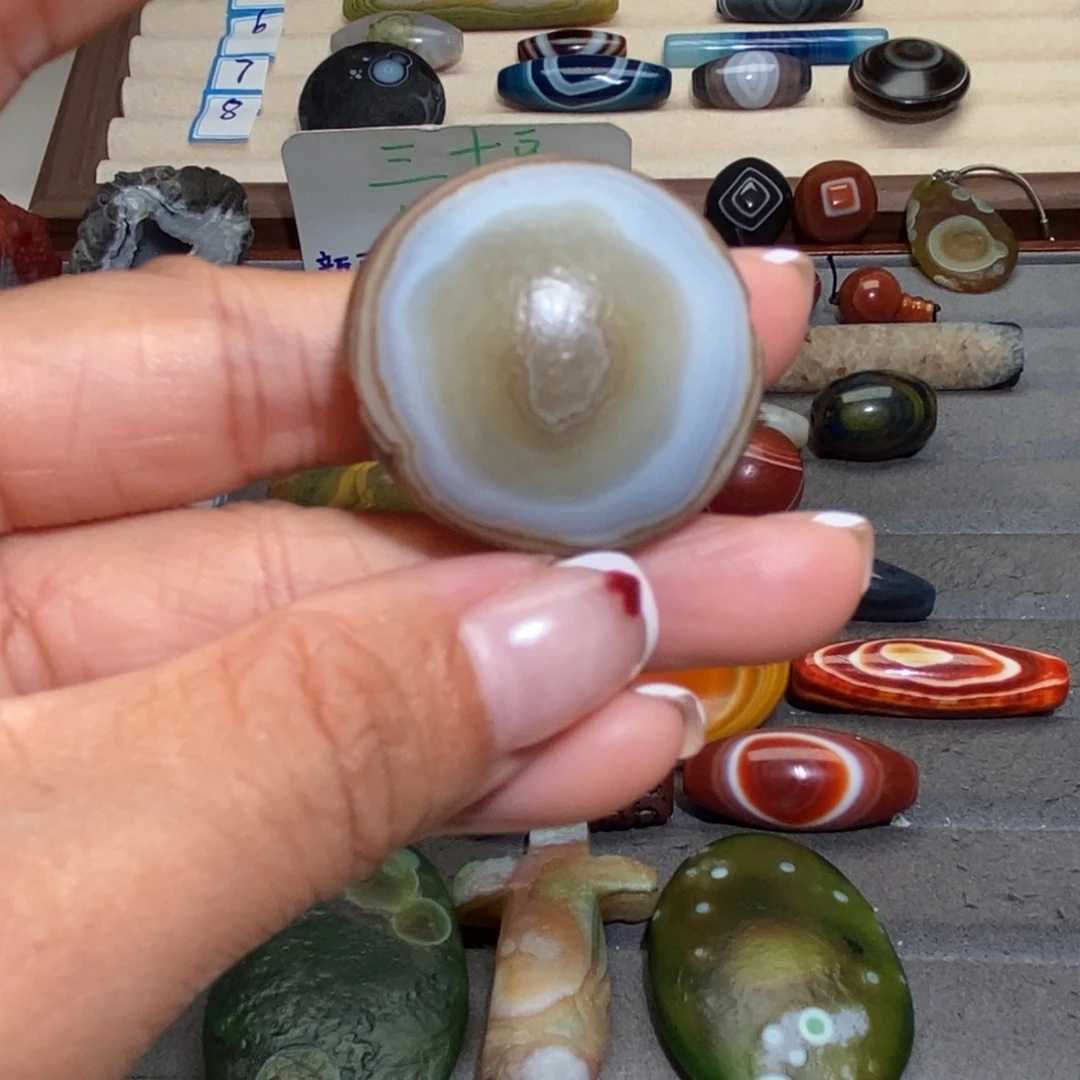 旋***兹未镶嵌手链玛瑙/玉髓定制孔不退换