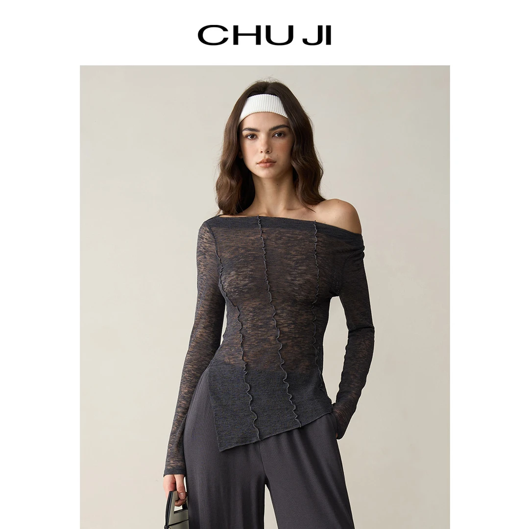 Chuji/出迹设计感露肩网纱上衣2025夏侧开叉一字领T恤衫-E1Z2260T