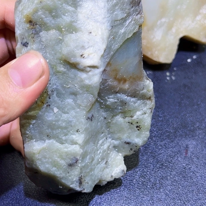 未镶嵌和田玉珠宝半成品