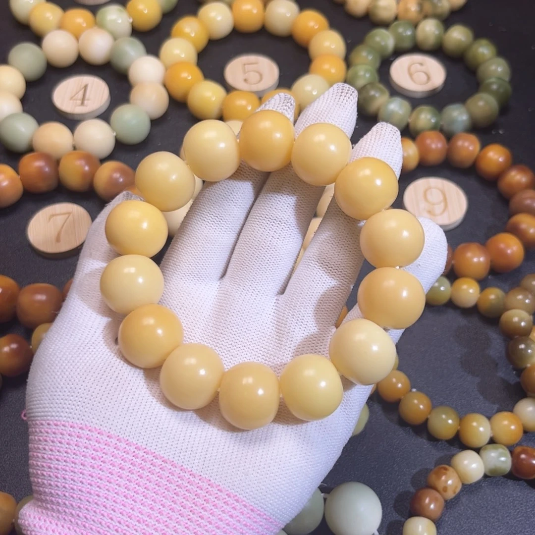 菩提根/象牙果手串奶呼呼苹果微瑕卡19