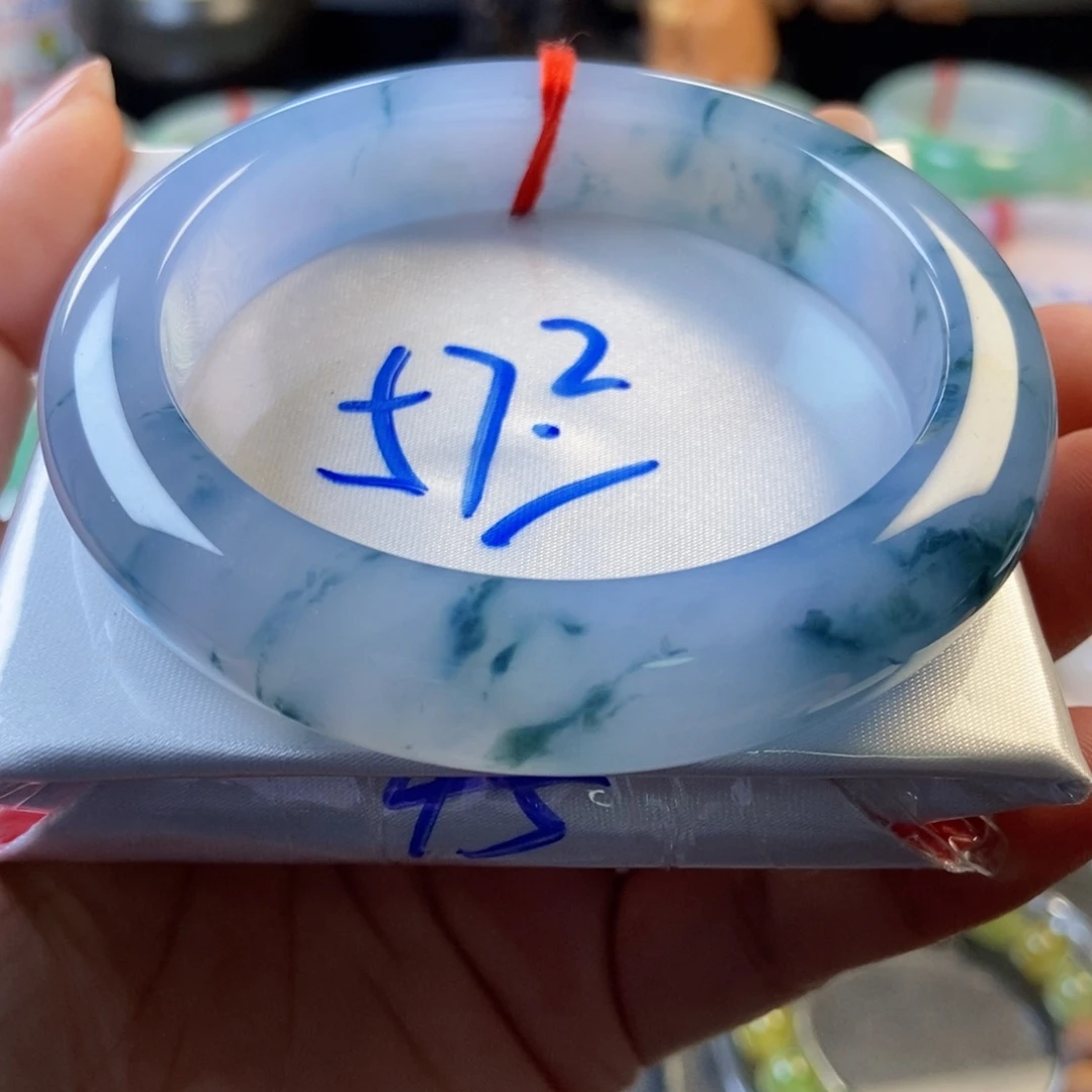 翡翠未镶嵌手镯5蓝紫胶润飘花