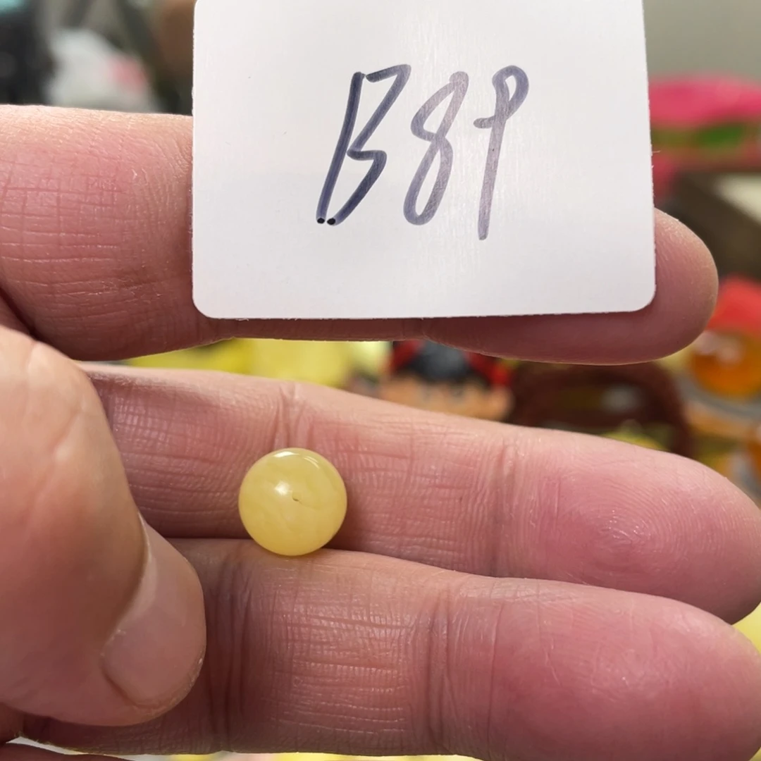 手链琥珀未镶嵌多样性发，发其中一件