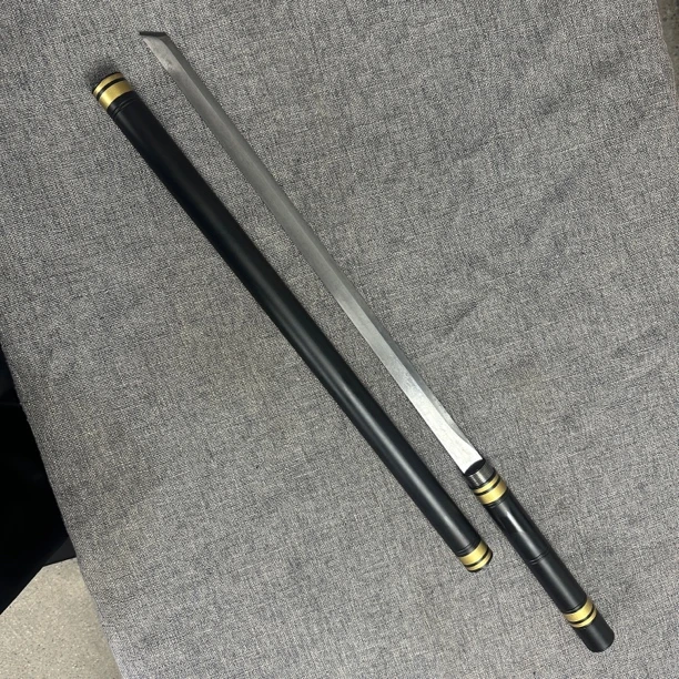 8。龙泉昊天宝剑 黑色棍 唐横刀 可以反接 未开刃
