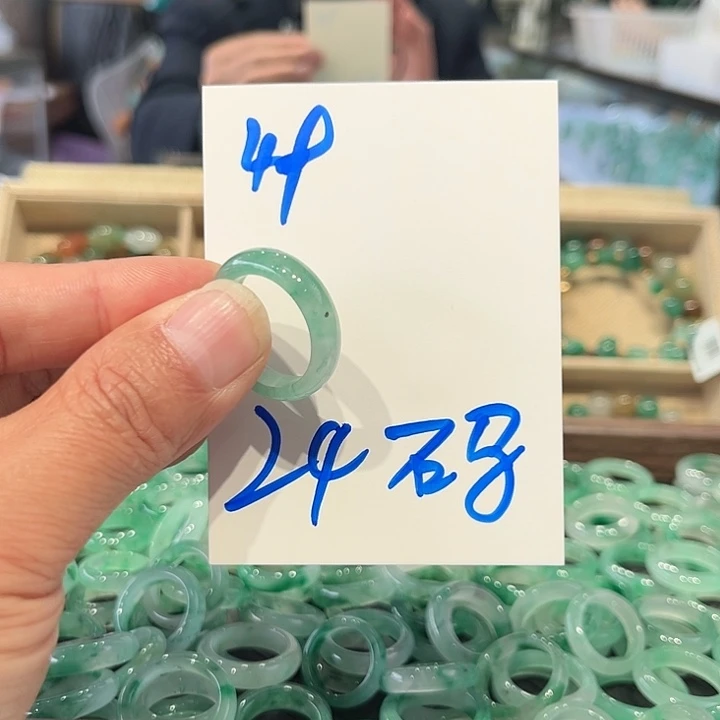 石英质玉未镶嵌戒圈