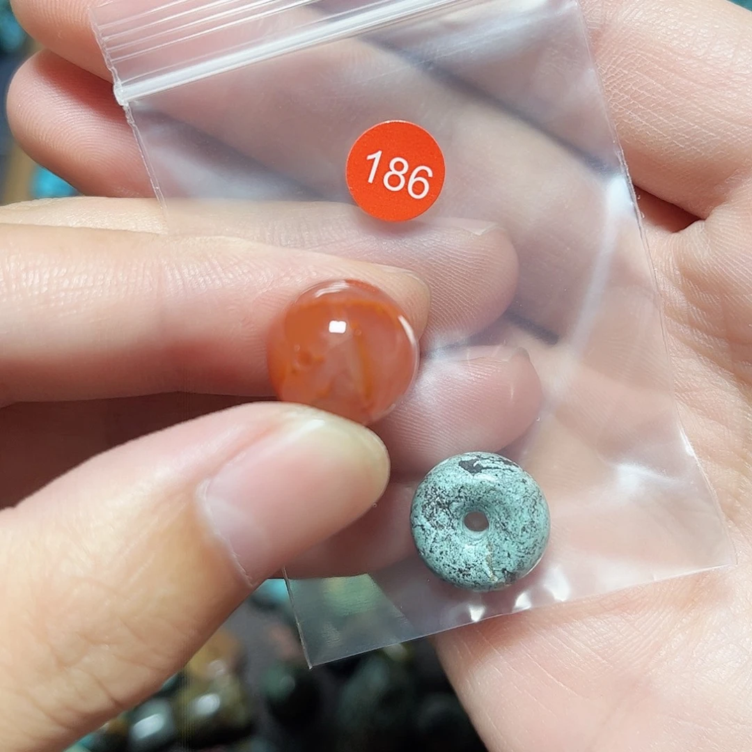 妈***酱玛瑙/玉髓未镶嵌圆珠桶珠老型手串！！
