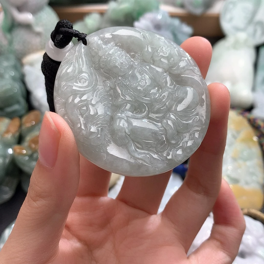 吊坠(不含链)未镶嵌翡翠