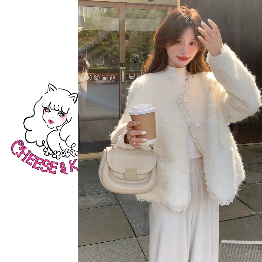 韩版减龄蕾丝边毛毛外套女冬季新款显瘦加厚外套D25D09518C