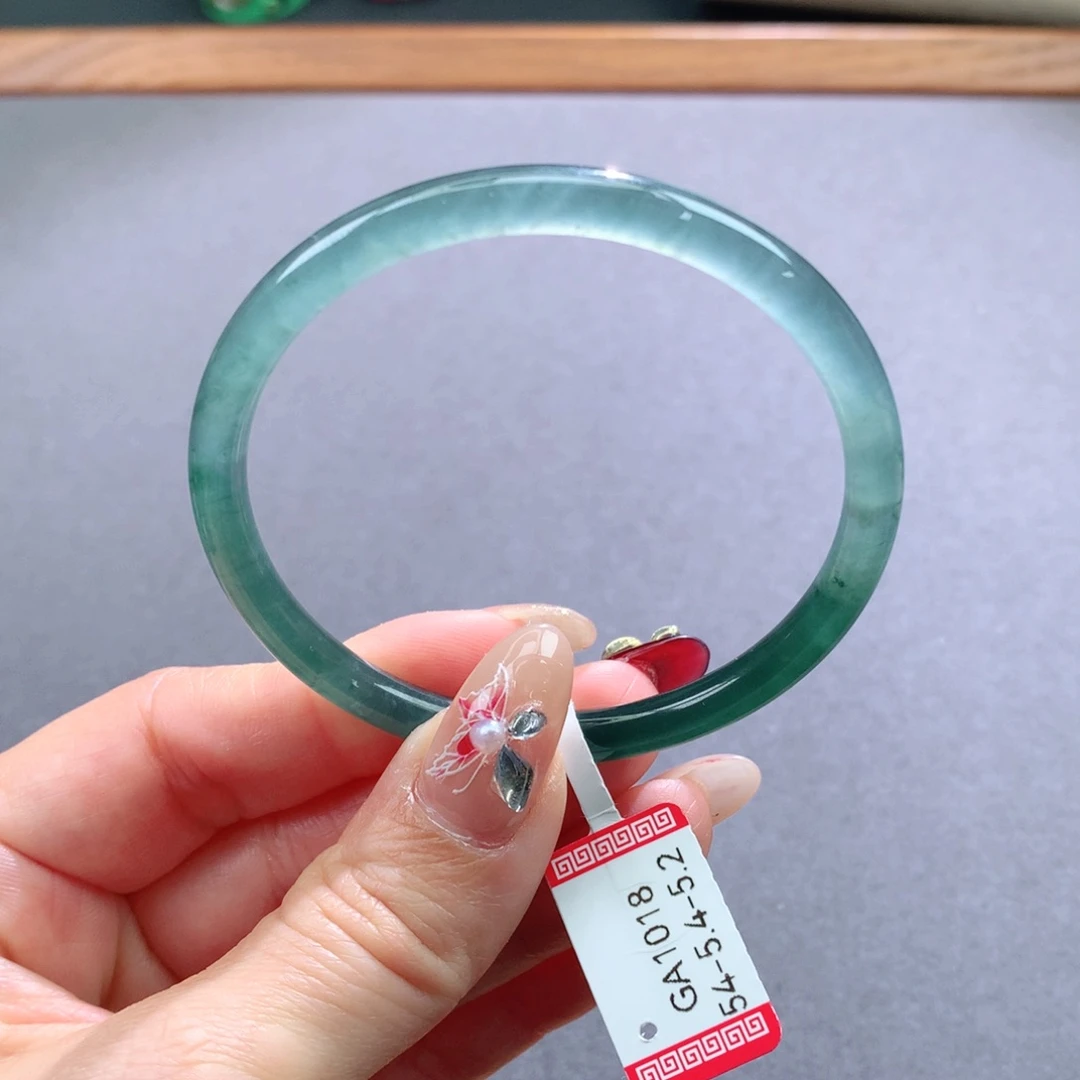 翡翠手镯未镶嵌天然翡翠手镯叮当镯