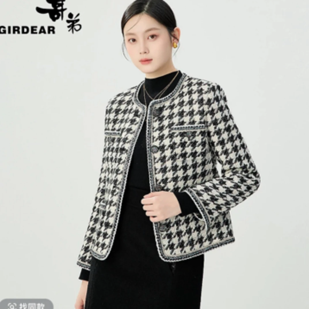 哥弟品质女装新款时尚通勤精致箱型圆领单排扣小香外套1400042