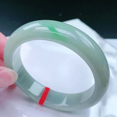 翡翠手镯未镶嵌26号