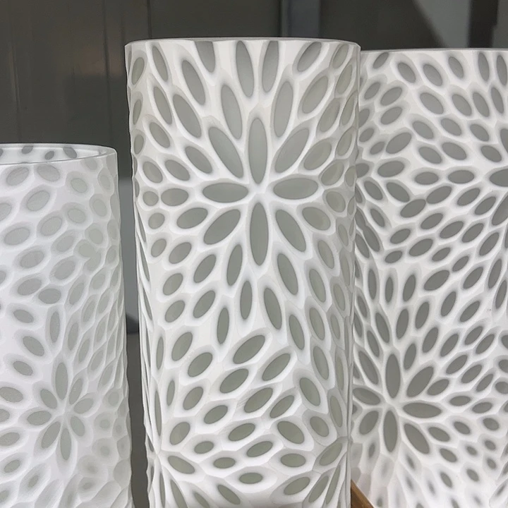 手工艺品琉璃白瓷磨刻花瓶花器高30口12