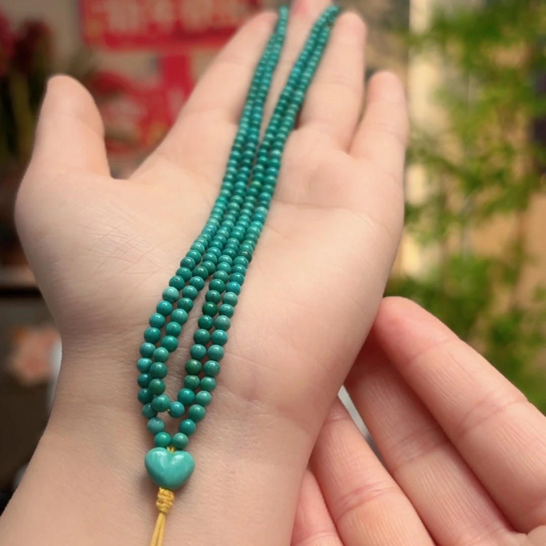 绿松石未镶嵌颈饰