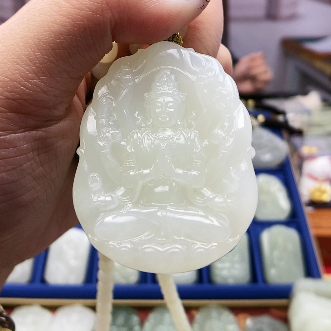 【闪购商品】和田玉颈饰未镶嵌A****?