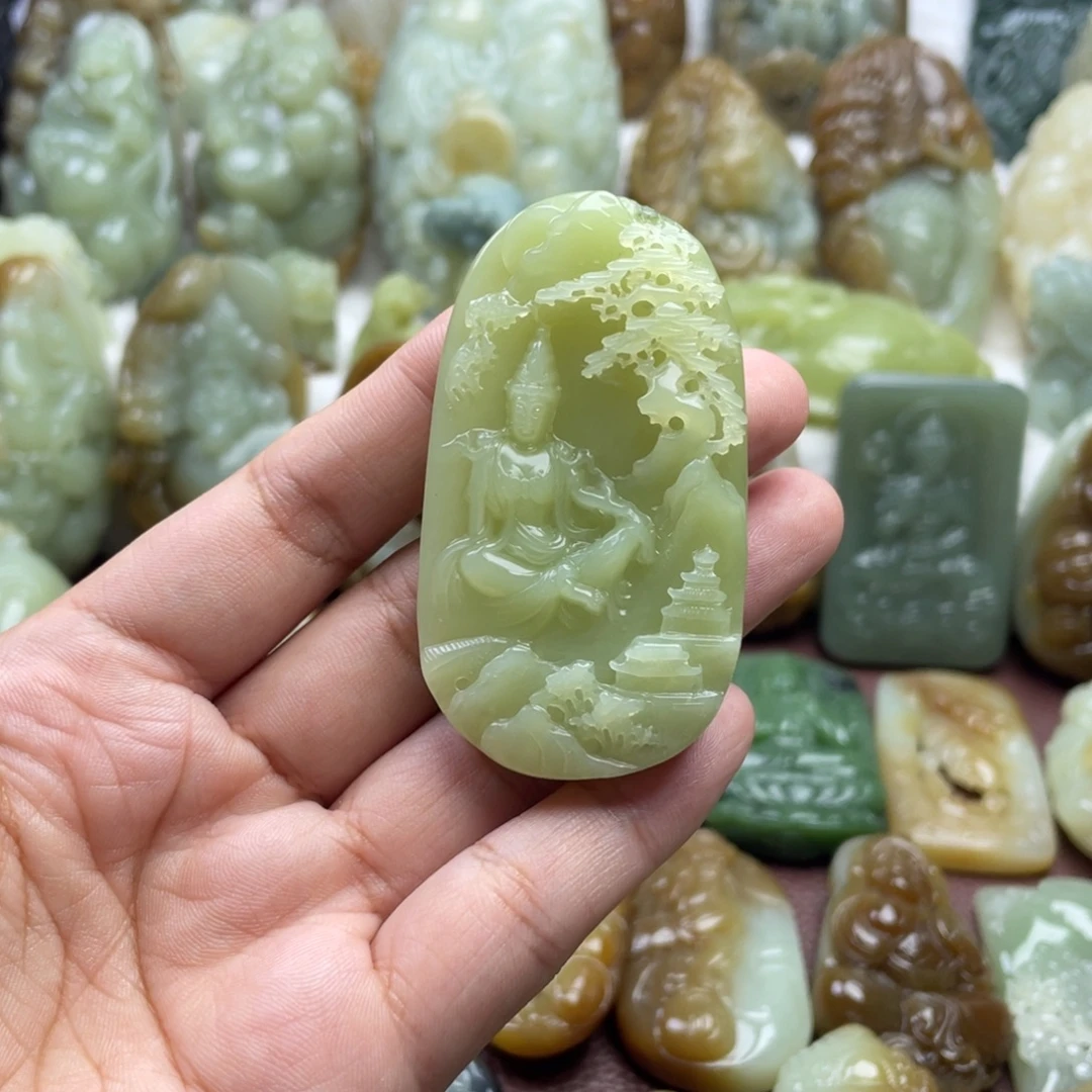 和田玉未镶嵌颈饰