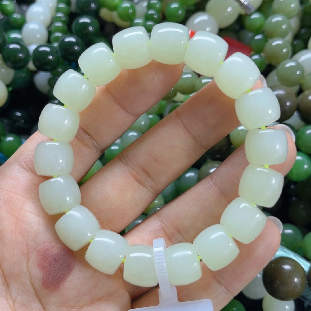 手链未镶嵌和田玉